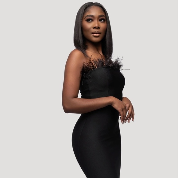 Black Feathered Bodycon Dress - Picture 2 of 3